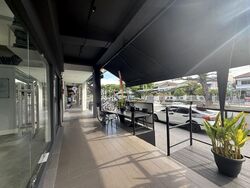 Frankel Estate (D15), Retail #587554041